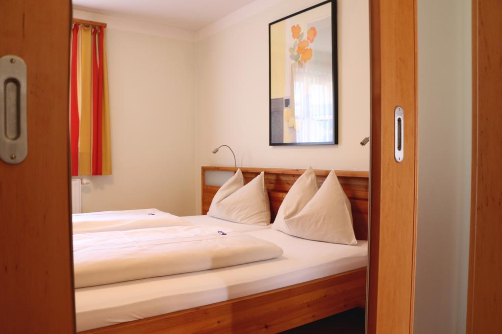 Hotel Binggl マウテルンドルフ エクステリア 写真